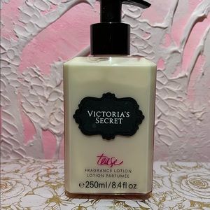 Victoria’s Secret lotion in Tease